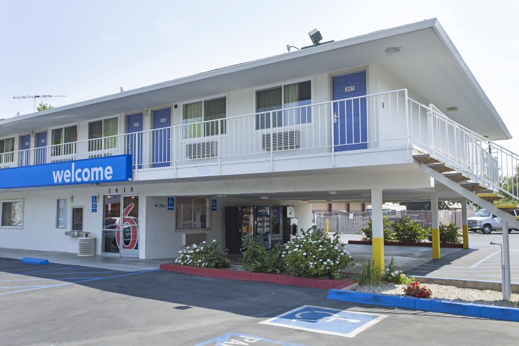 Motel 6 Sacramento, Ca - Downtown Extérieur photo
