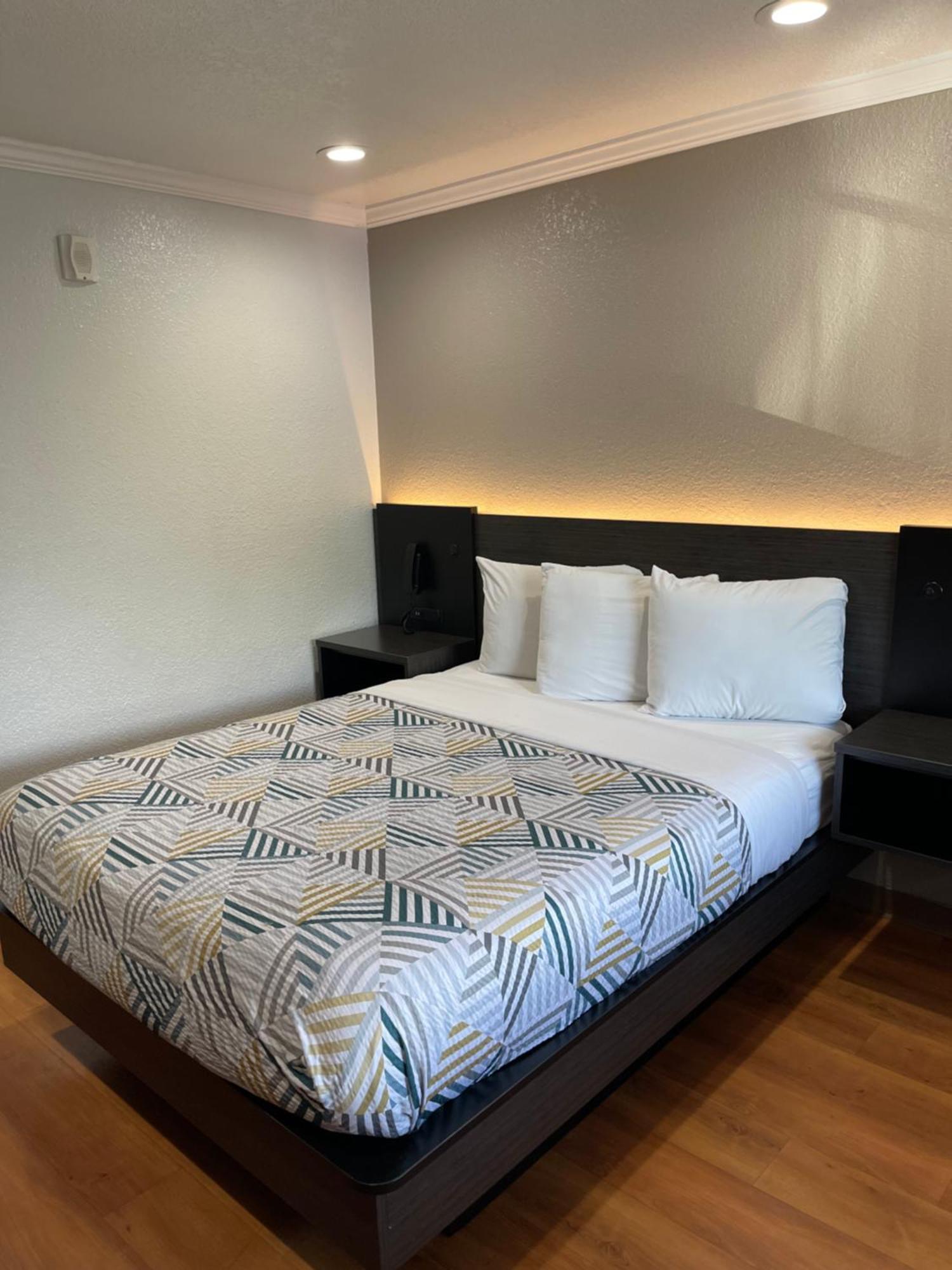 Motel 6 Sacramento, Ca - Downtown Extérieur photo